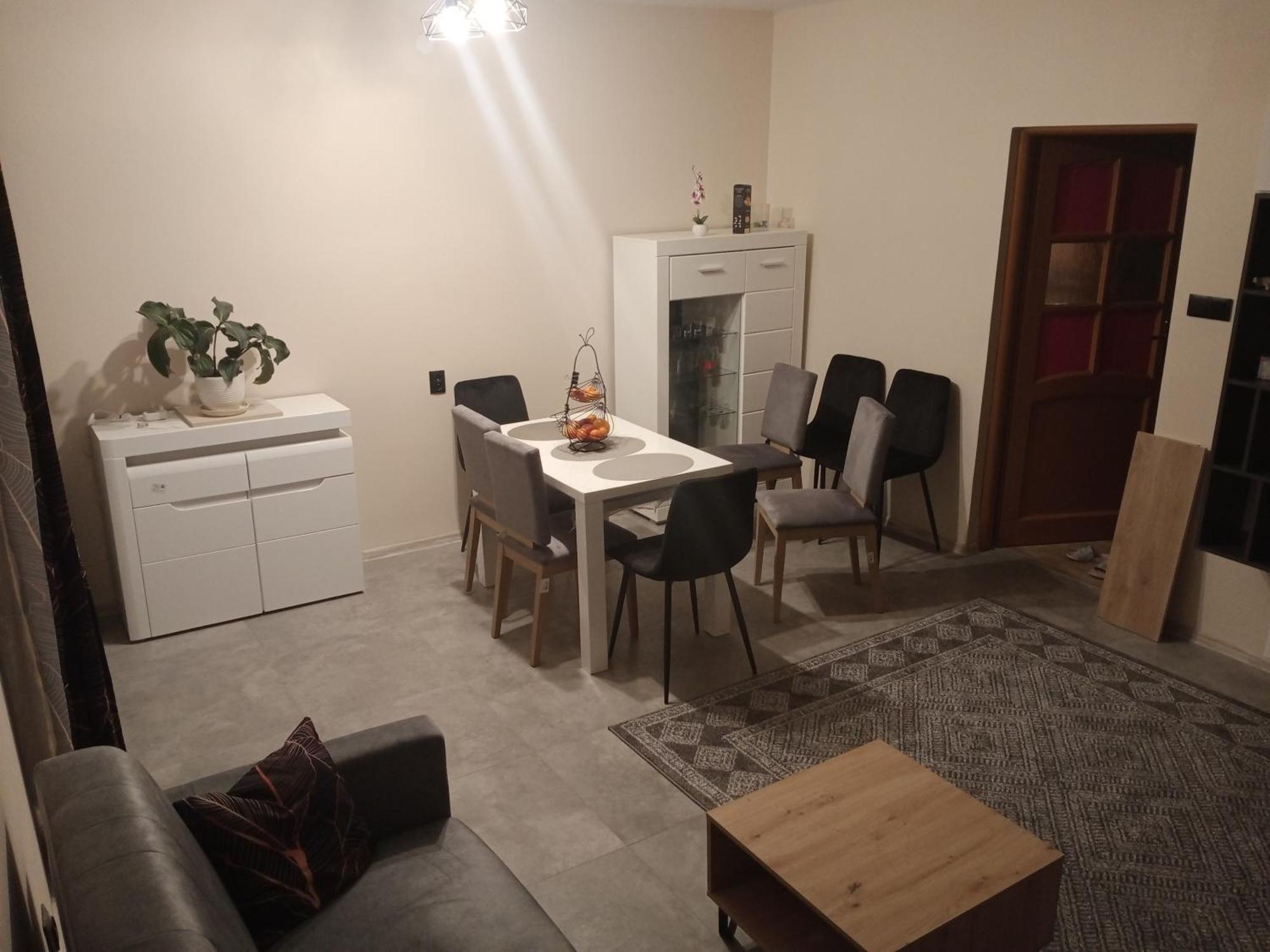 Uroczy Apartament Krakow Bagian luar foto