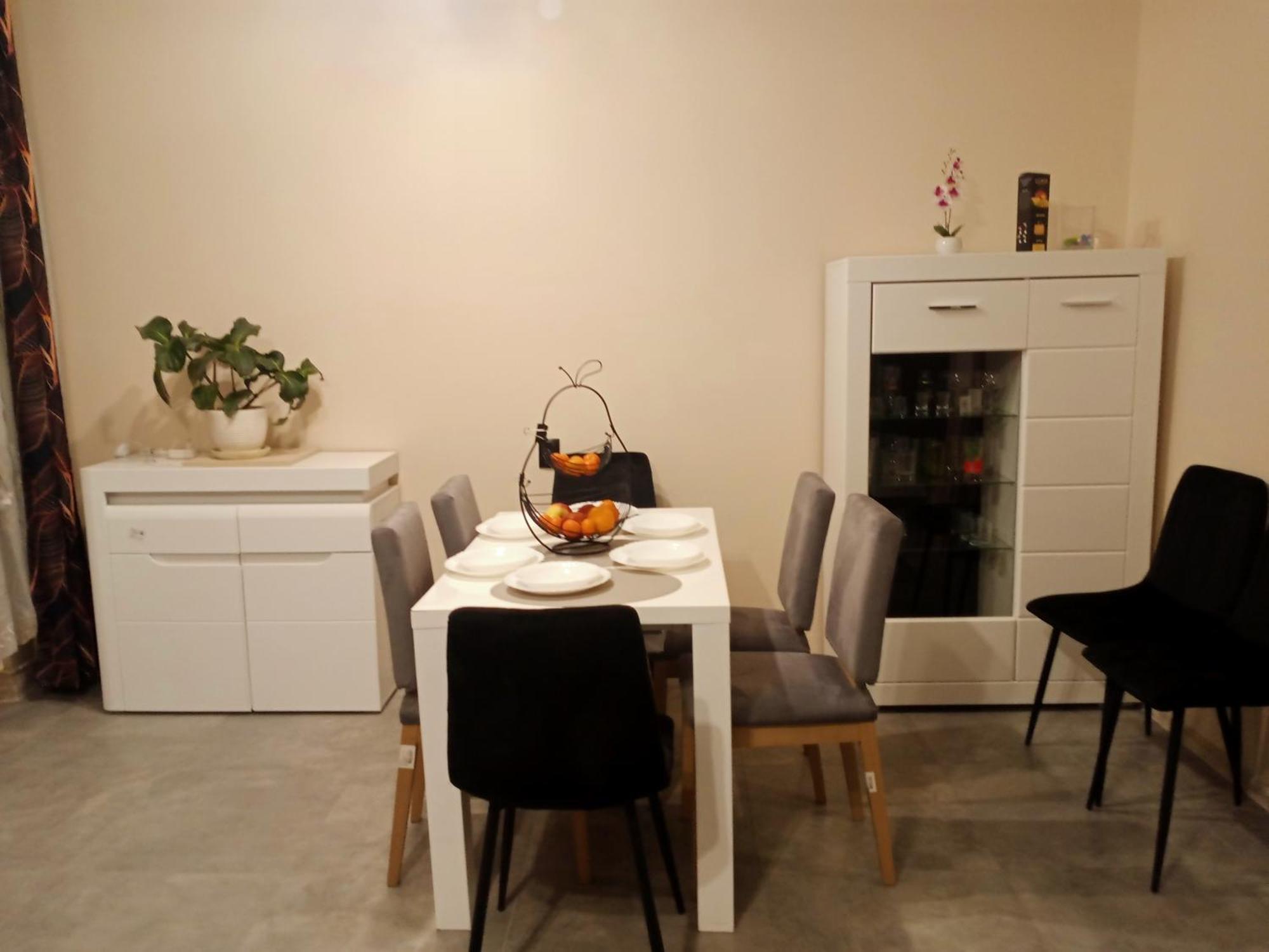 Uroczy Apartament Krakow Bagian luar foto